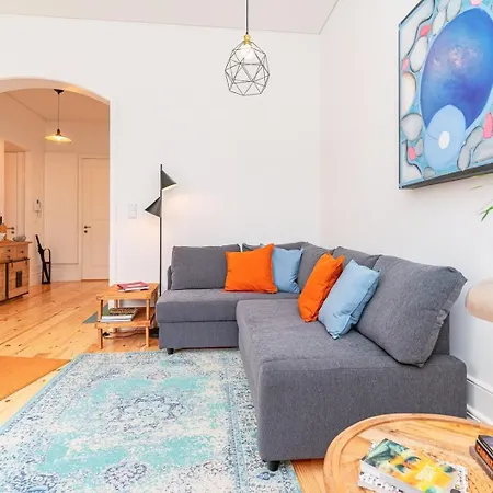 Gorgeous And Flat W. View To Charmy Square Apartmán Porto