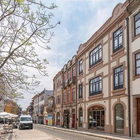Gorgeous And Flat W. View To Charmy Square * Oporto