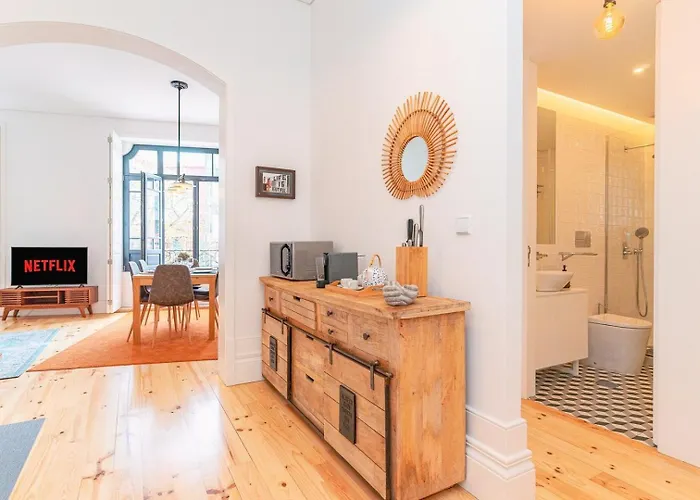 Apartament Gorgeous And Flat W. View To Charmy Square *