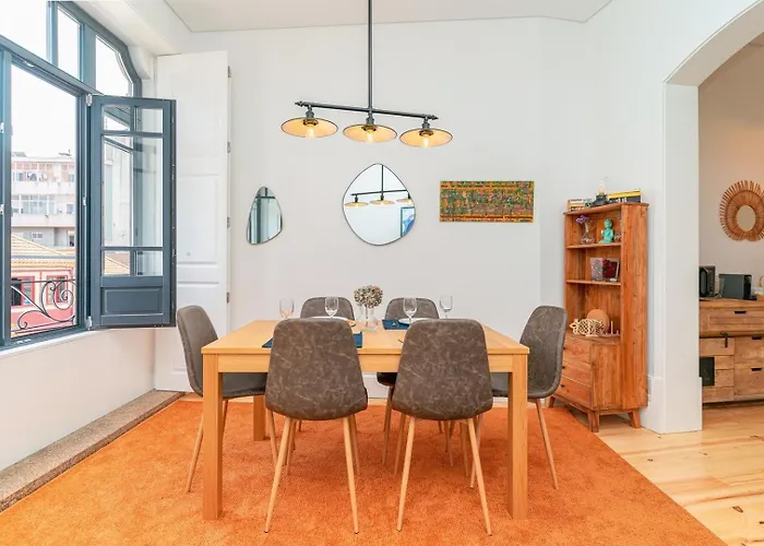 Apartament Gorgeous And Flat W. View To Charmy Square