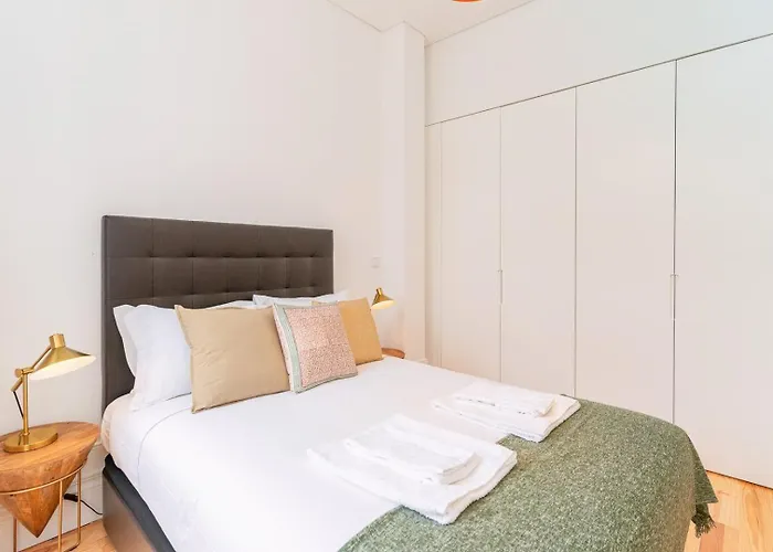 Gorgeous And Flat W. View To Charmy Square Apartman