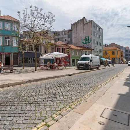 Appartement Gorgeous And Flat W. View To Charmy Square